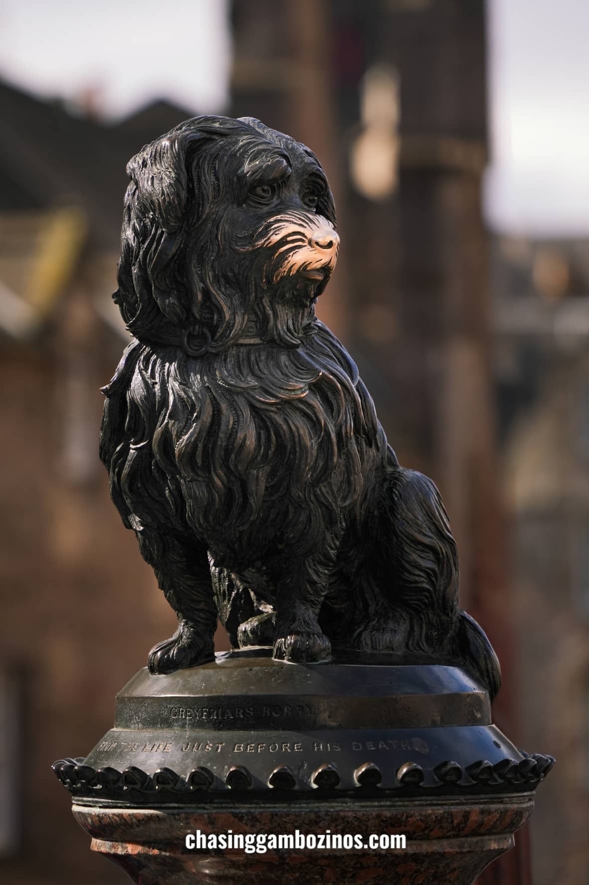 A estátua de Greyfriars Bobby.