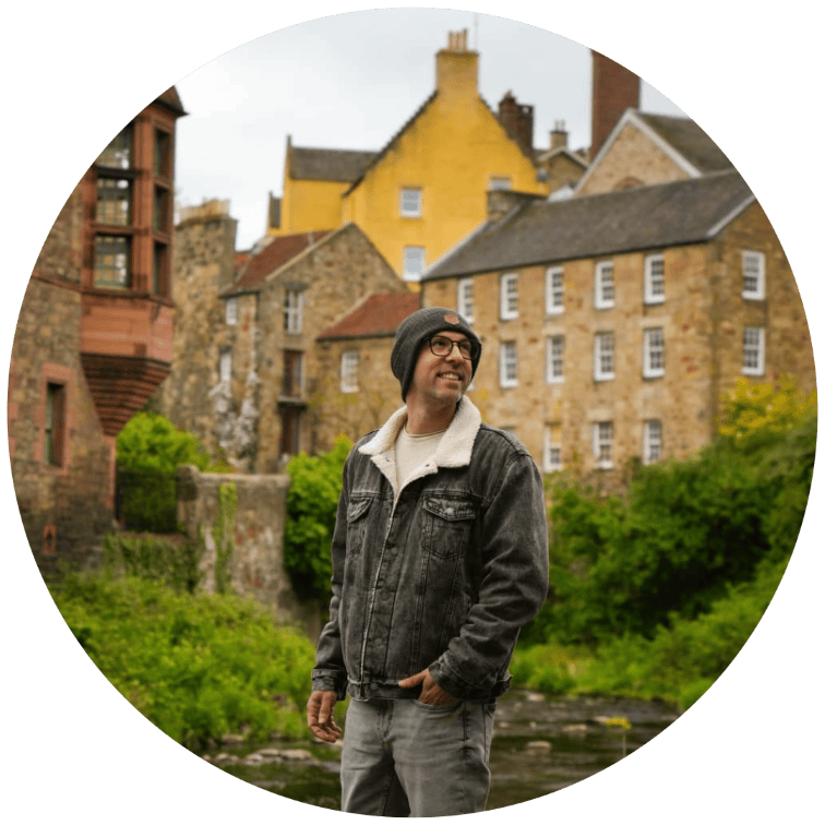 Scotland travel guide by Chasing Gambozinos